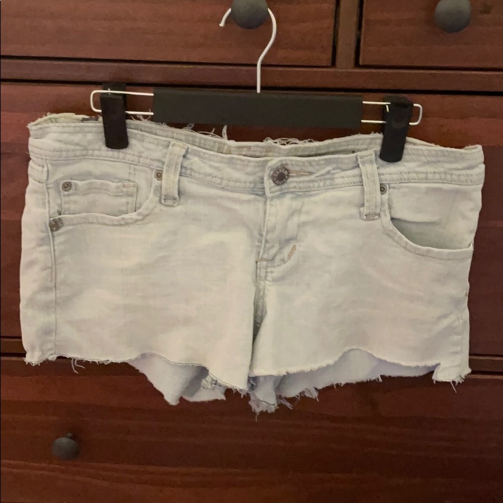 ZD premium distressed Jean shorts